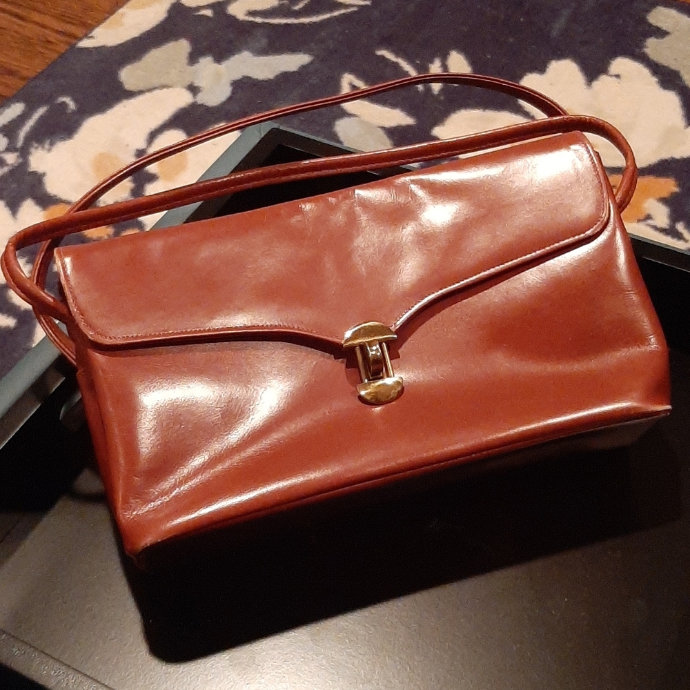 Auburn purse handbag double pocket snaps